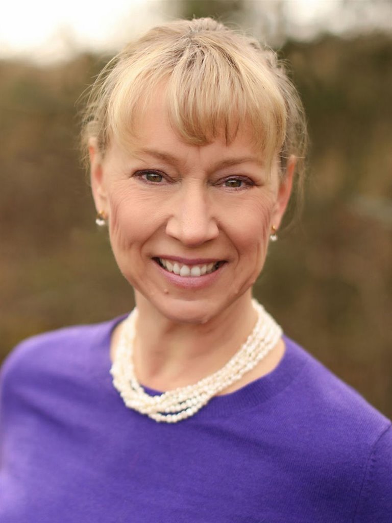 Betsy Schneider